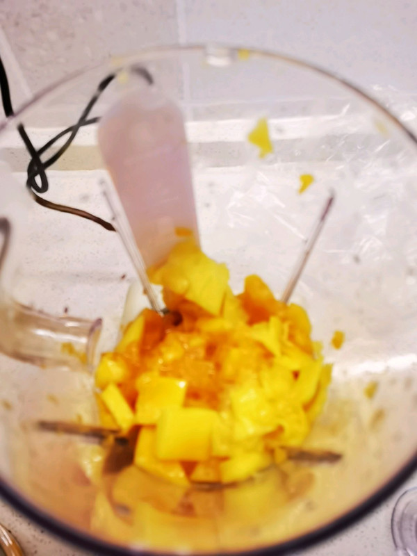 芒果椰奶西米露