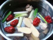 鱼滑浸油麦菜的做法