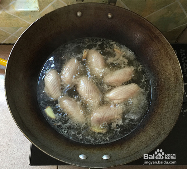 家常菜可乐鸡翅的做法