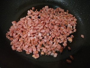 怎么做香肠藕丁汁饭