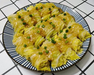 超有食欲又好吃的娃娃菜饺子的做法