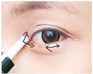 日系美萌少女妆化妆步骤