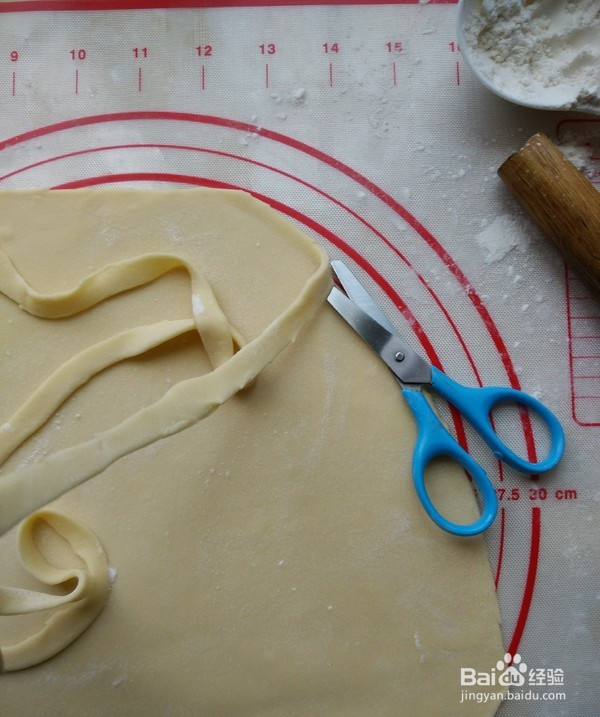 生日一根长寿面的做法