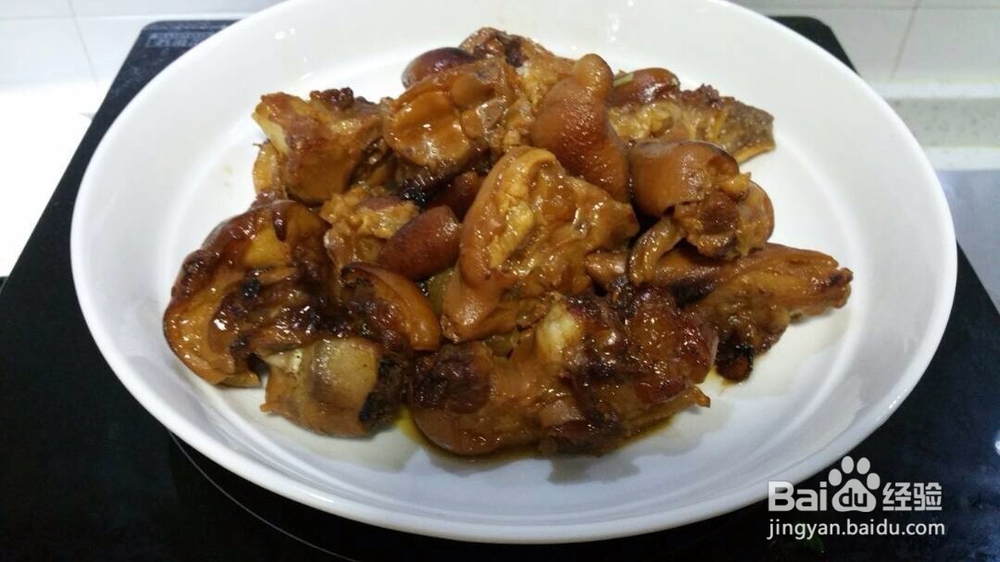 如何制作多味猪蹄？