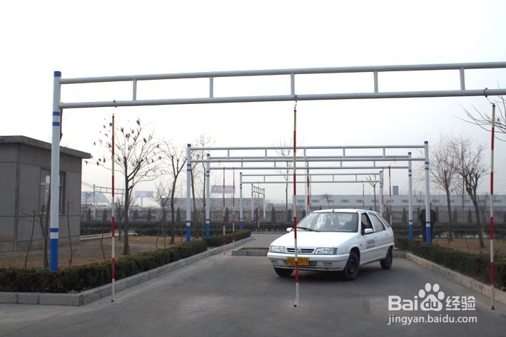 怎么过小车科目三