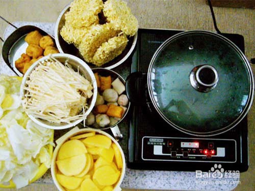 RT2170美的电磁炉怎么使用