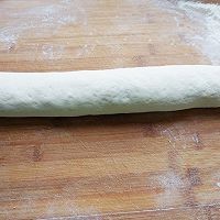 如何制作葱香椒盐花卷的小技巧