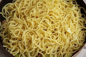 怎么做日式酱油炒面