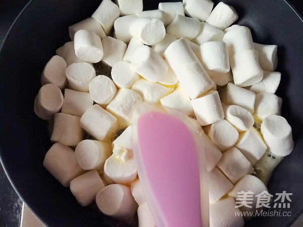 雪花酥(雪Q饼)