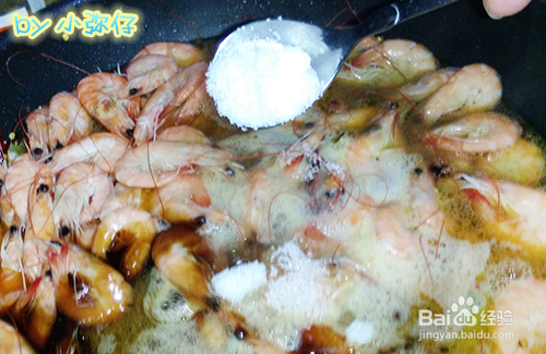 川味麻辣虾的做法 做麻辣虾的步骤