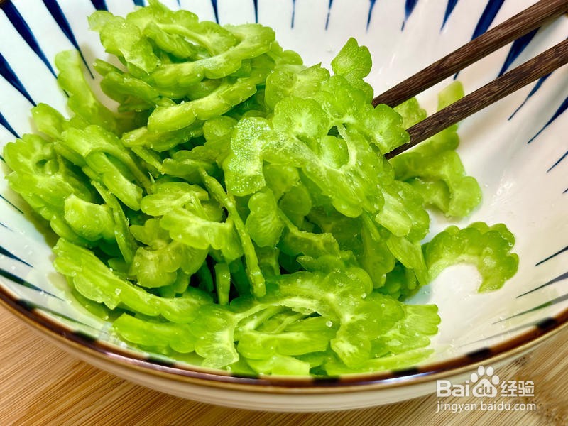 怎么做苦瓜炒蛋(凉瓜炒蛋)