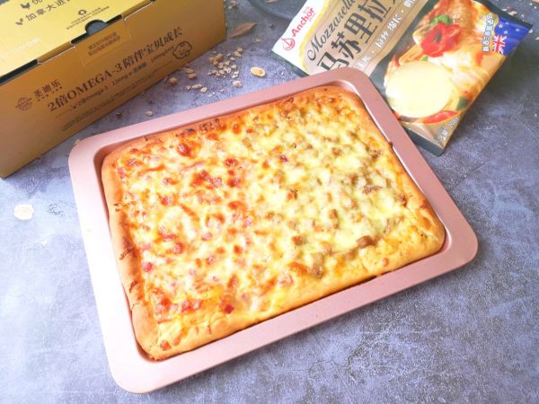 牛排培根肉双拼披萨