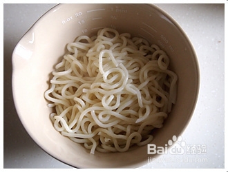 酣畅淋漓的一碗酸辣汤面----冬阴功汤面