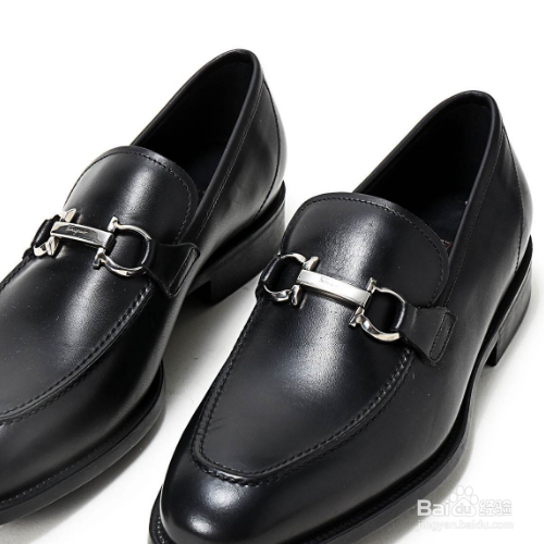 鞋长毛了怎么处理方法