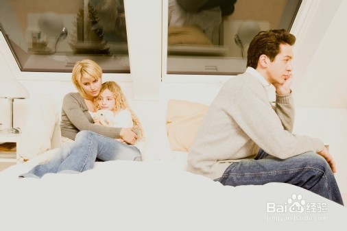 父母吵架时你不能做的事