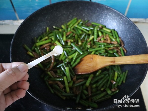 如何做美味的蒜苔炒肉