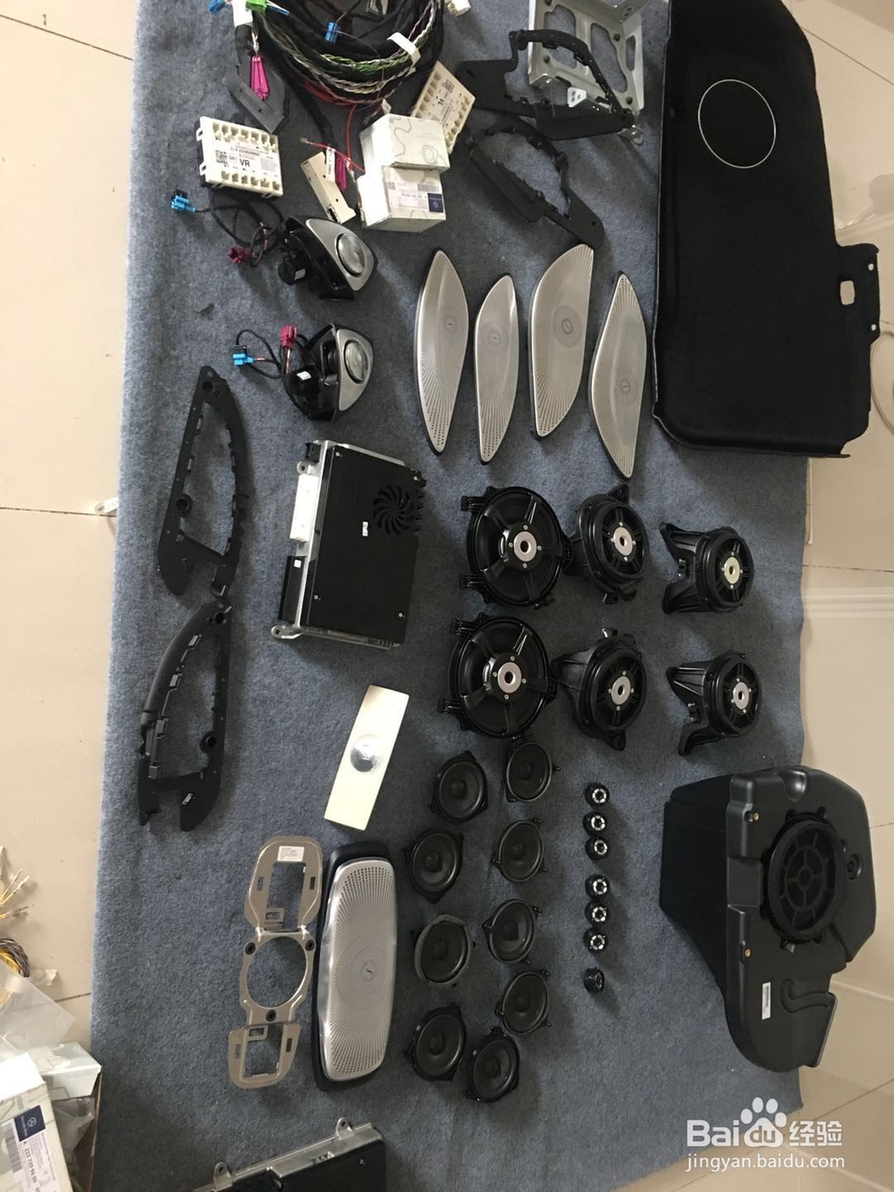 奔驰迈巴赫S450改装大柏林音响技术哪家能改