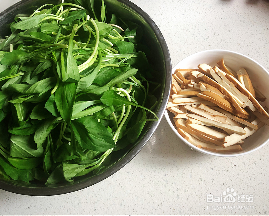 香味浓郁的香干马兰头