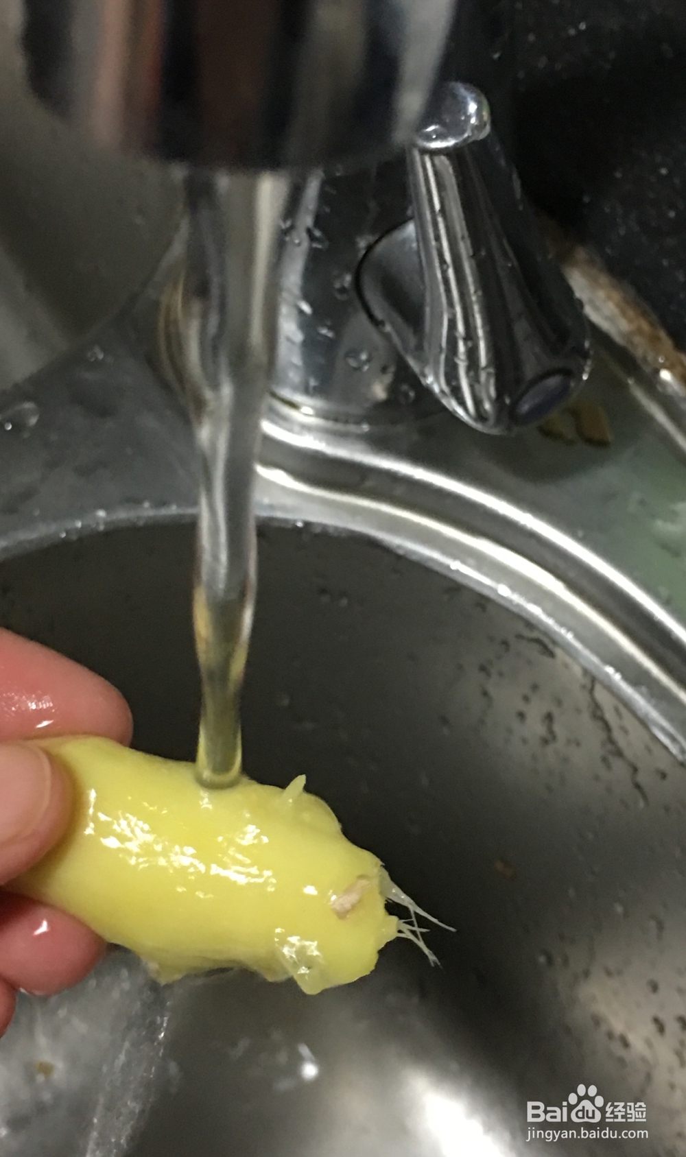 怎样做卤水五花肉？