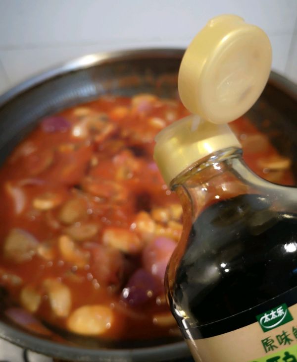 菌菇番茄牛肉丸意面