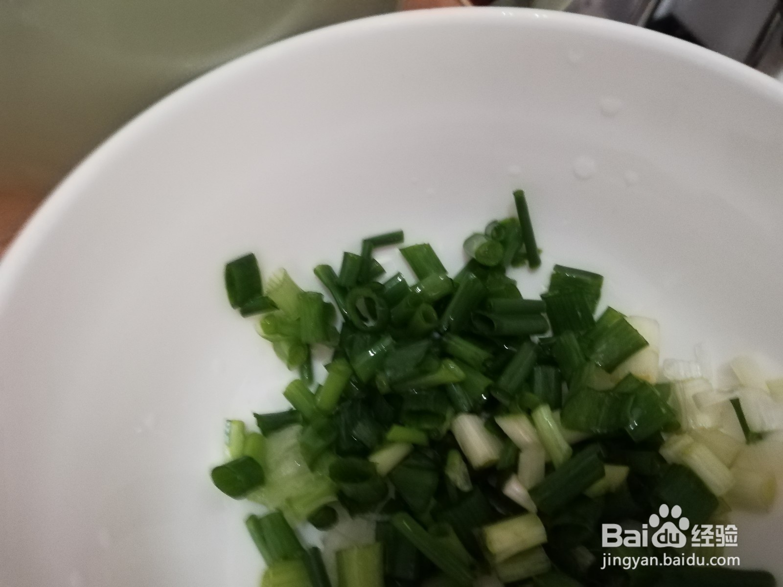 玉米萝卜排骨汤的家常做法