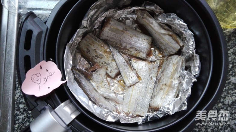 黑胡椒空炸带鱼