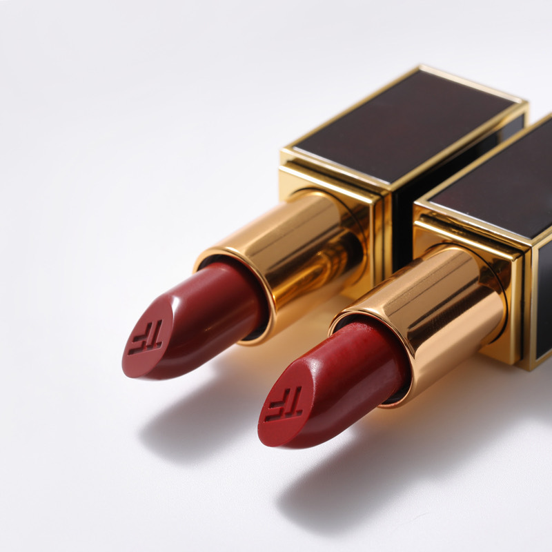 tom ford黑管口红16号色,秋冬番茄色真的太好看了