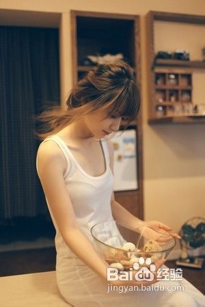 夏季减肥妙招多 边吃边动甩肉快