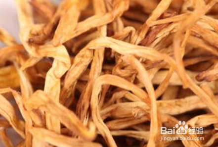 怎么鉴别硫磺熏过的黄花菜