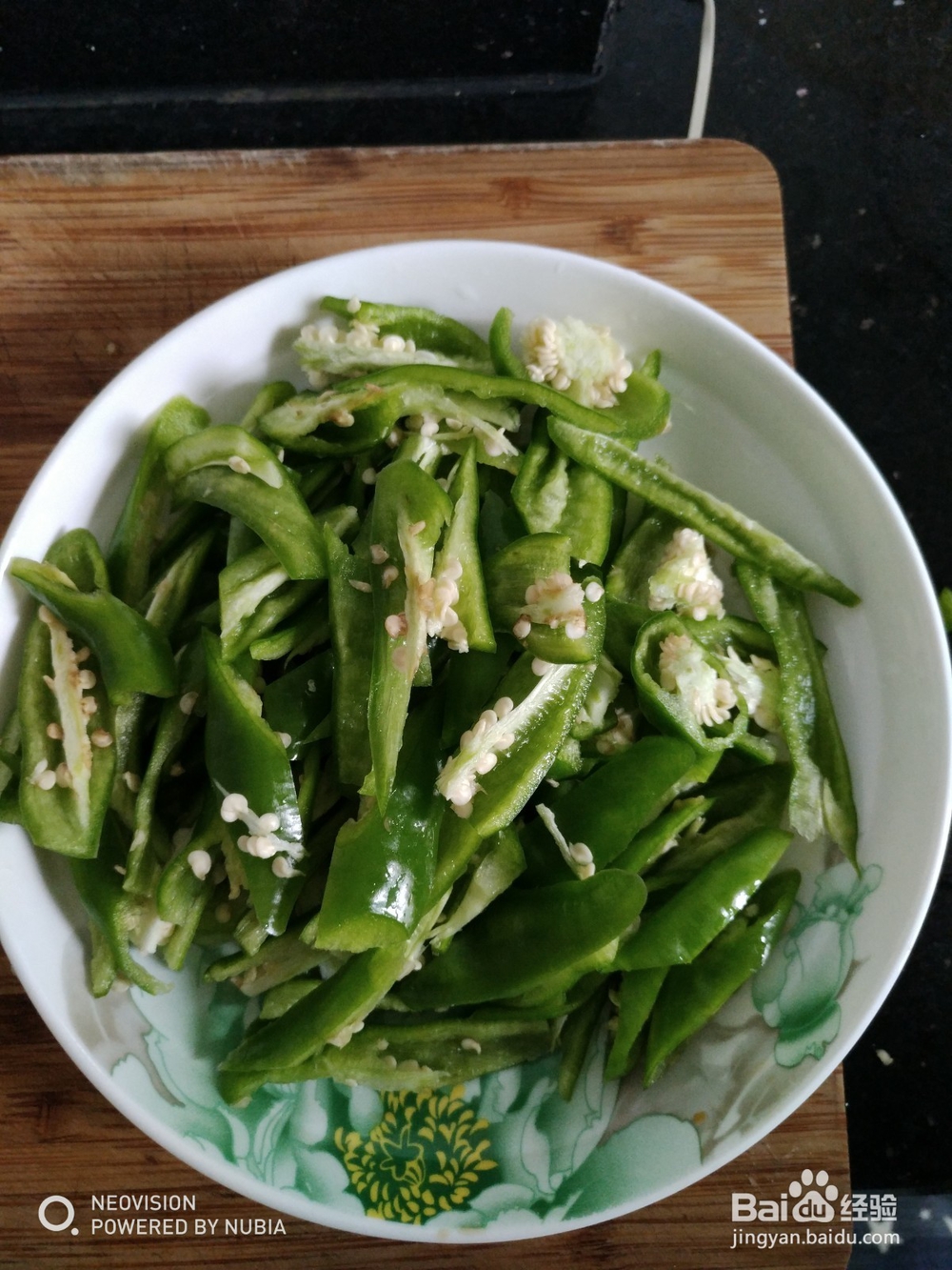 简易家常菜—青椒炒鸡蛋