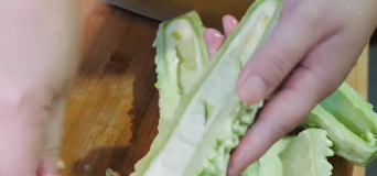 怎么做好吃的肉片炒苦瓜