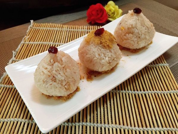 蔓越莓柠香爆浆饭团