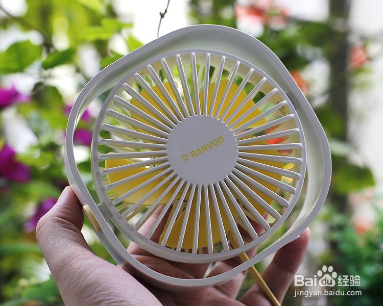 锐舞清语桌面小风扇功能使用