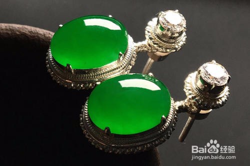 如何能挑选到正宗的翡翠？