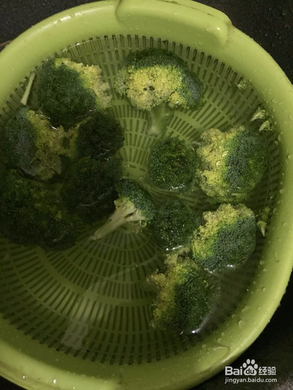 蒜炒西蓝花的做法哦