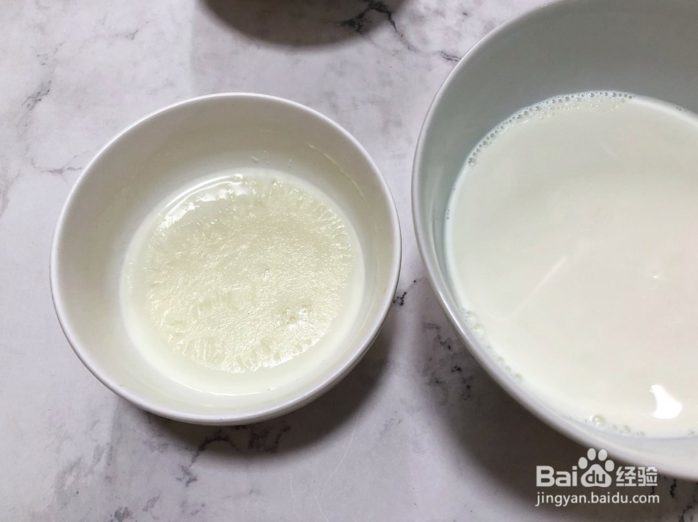 怎样做出简单又好吃的双皮奶?