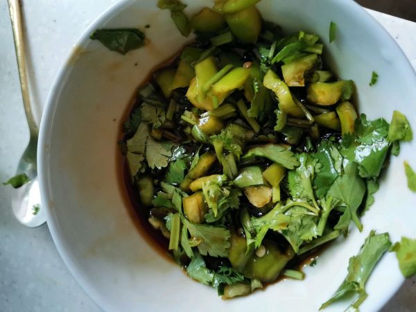 凉拌豇豆下饭拌面菜