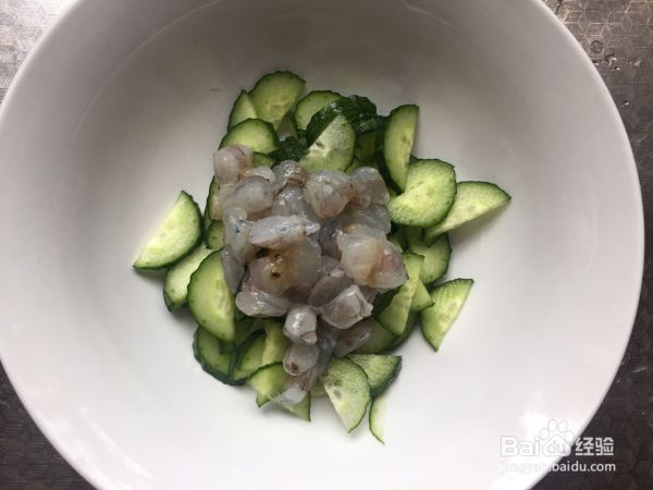 黄瓜虾仁炒鸡蛋