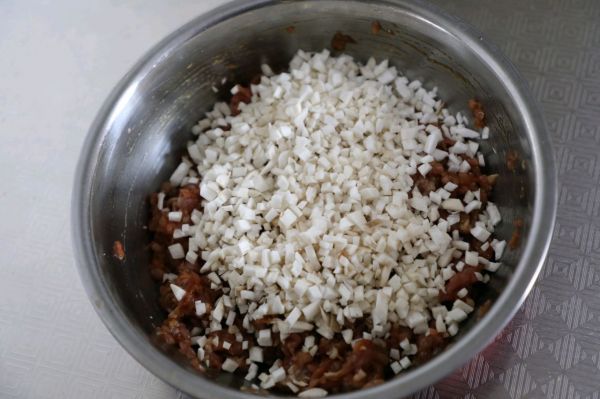 猪肉杏鲍菇馄饨