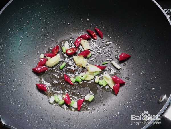 家常宫保鸡丁的做法