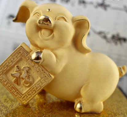 猪嘴挖泥鳅，死也挖不出来是什么生肖