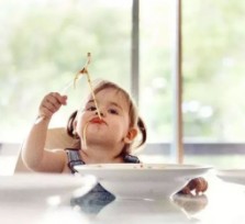 宝宝辅食喂养的5大误区 新手妈妈必看