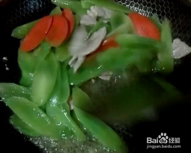 吃不胖的木耳莴笋炒肉片