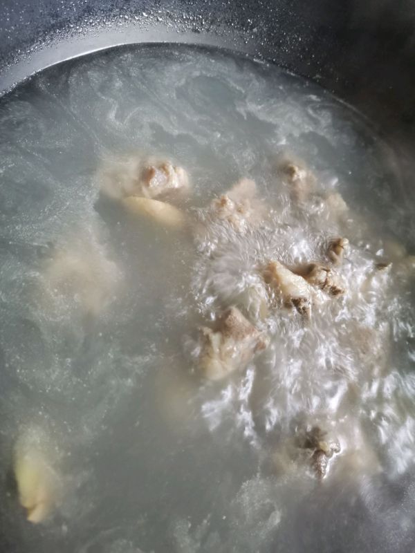 羊肚菌冬瓜炖排骨