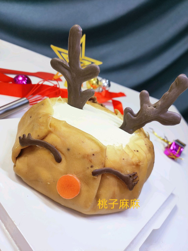圣诞麋鹿榴莲千层蛋糕