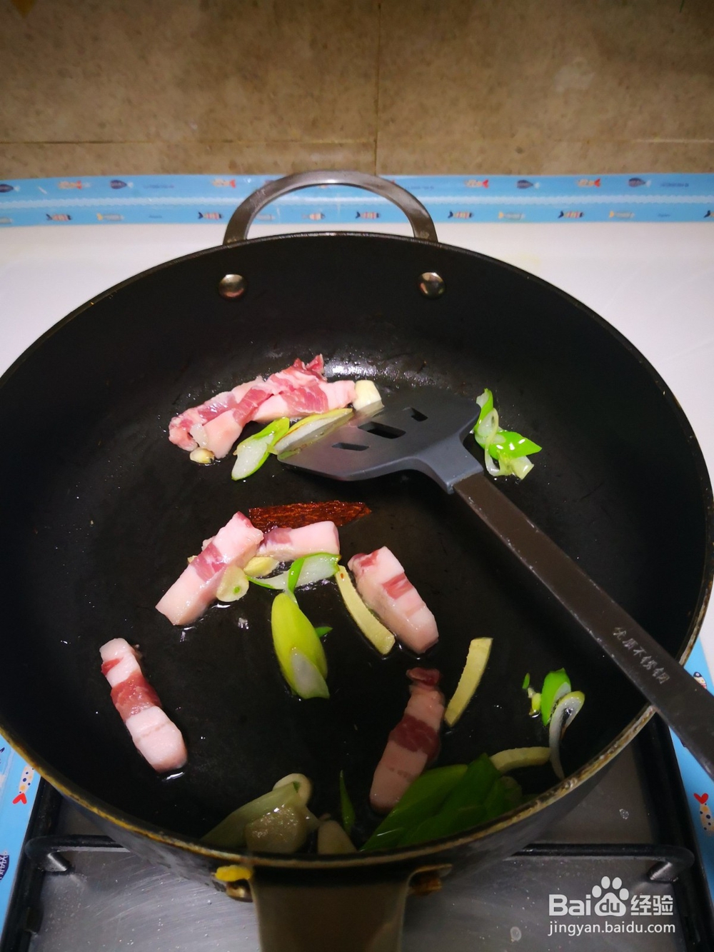 如何制作炖花豆角