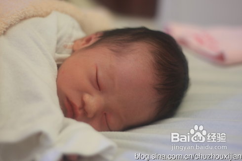 美国顺产：是直切，不是侧切