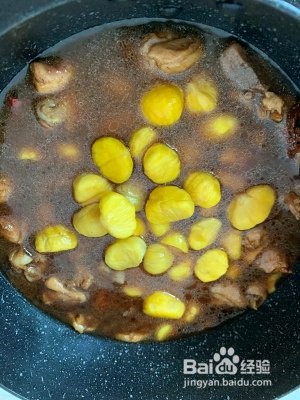 板栗烧鸡的做法