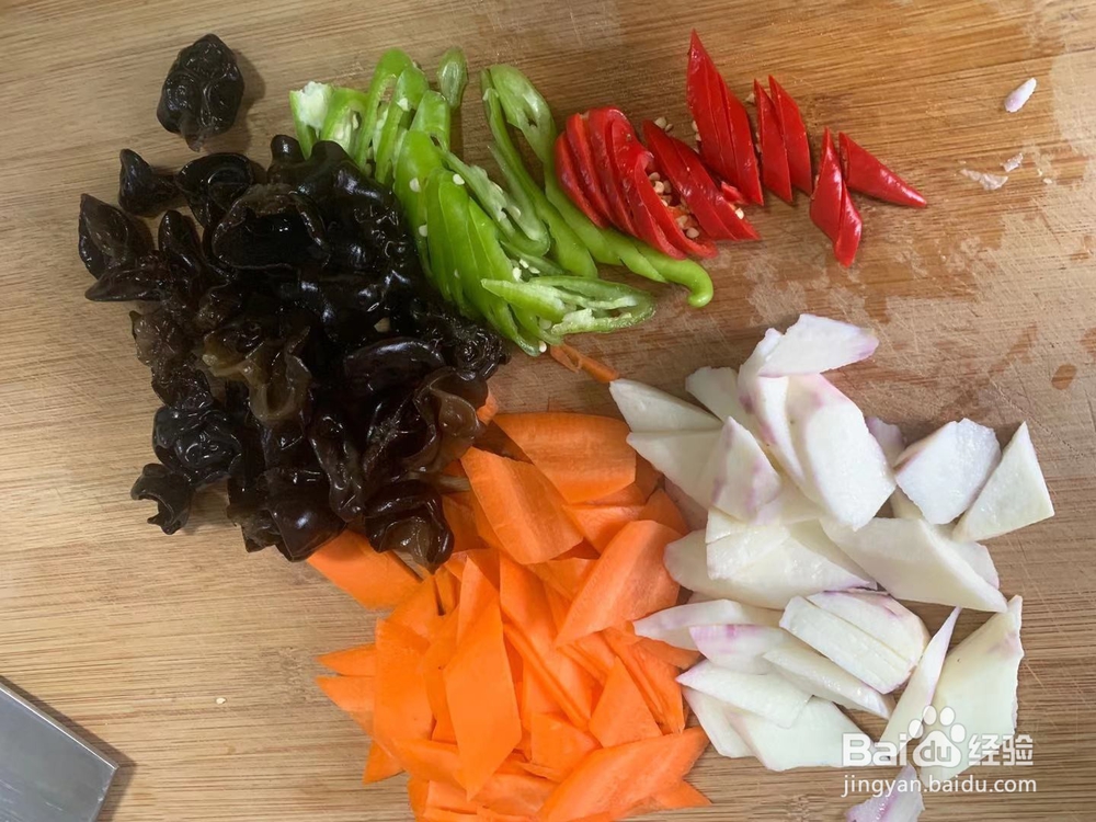极味家常菜：山药炒胡萝卜