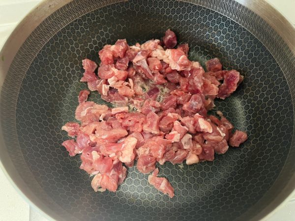 黑胡椒双椒牛排粒